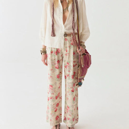 Maison Hotel Lola Pant