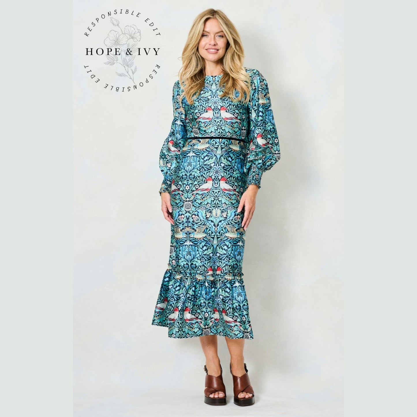Hope & Ivy Paisley Dress