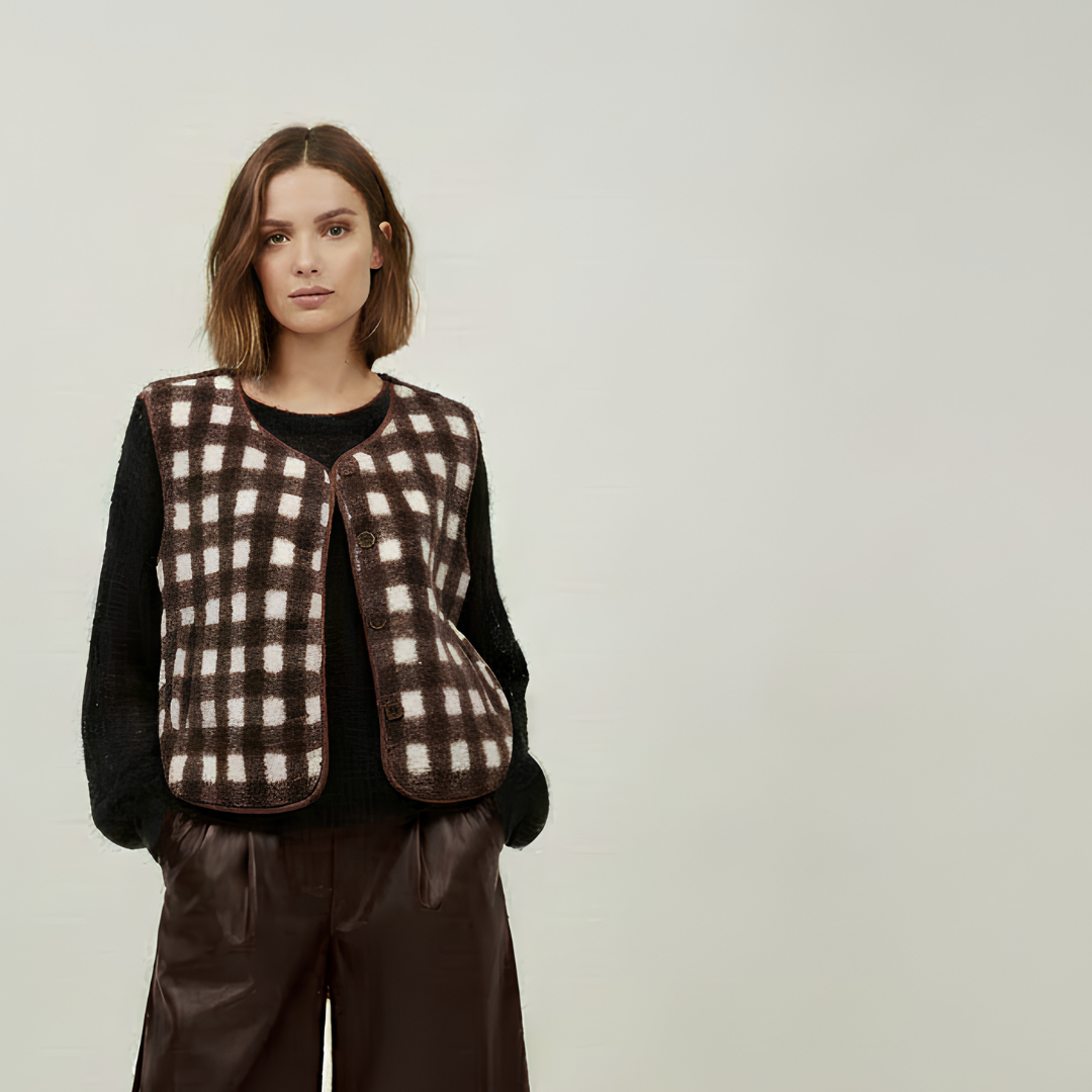 ArtLove Iserie Sleeveless Jacket