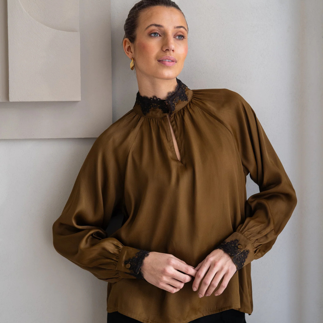 BRDR Moss Lace Blouse