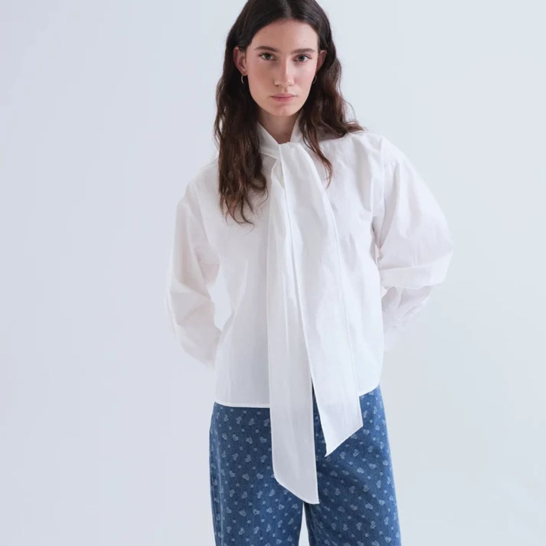 Compania Fantastica Tie Shirt